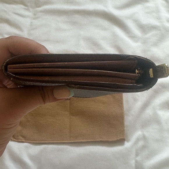Authentic Louis Vuitton Wallet - Picture 4 of 12